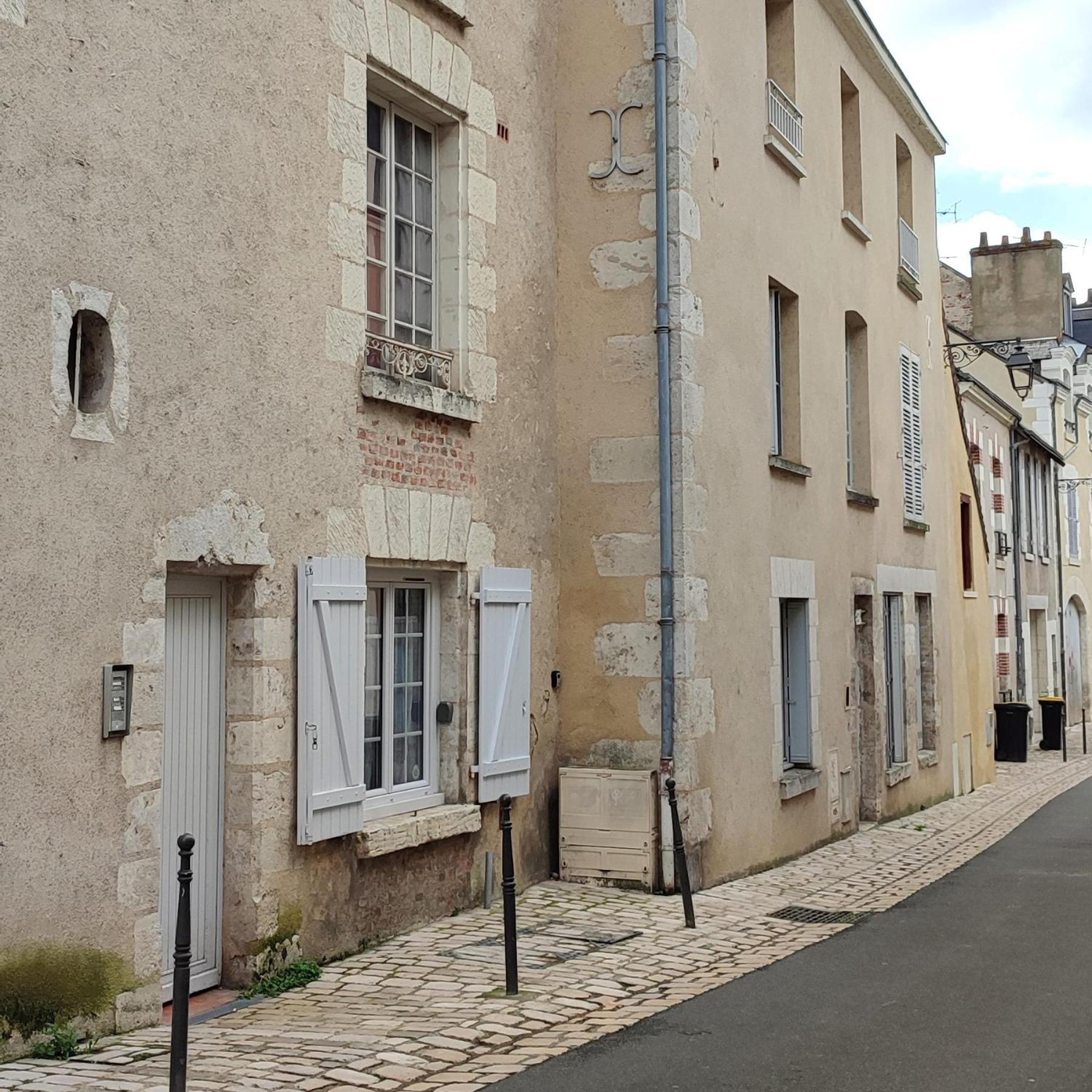 Blois City - Le Petit Saint Jean Exterior photo